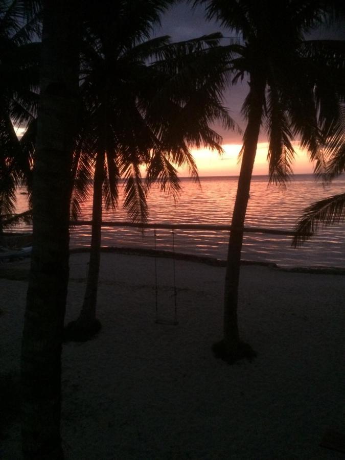 We Call It Rainbow Paradise Hotel Daanbantayan Екстериор снимка